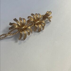 Gold Floral Brooch